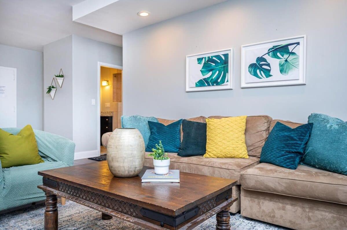 Downtown ! King Bed 24 Concierge! Onsite Parking Lm903 Apartment Atlanta Bagian luar foto