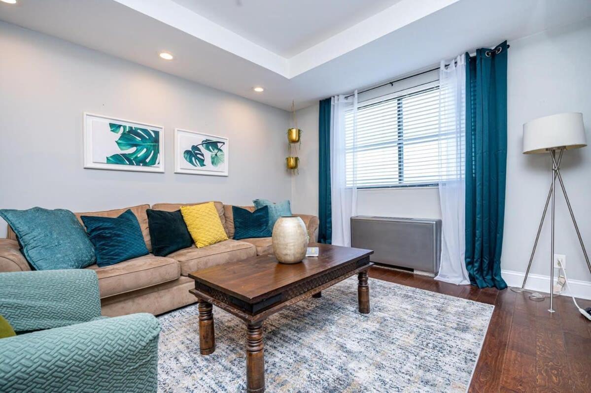 Downtown ! King Bed 24 Concierge! Onsite Parking Lm903 Apartment Atlanta Bagian luar foto