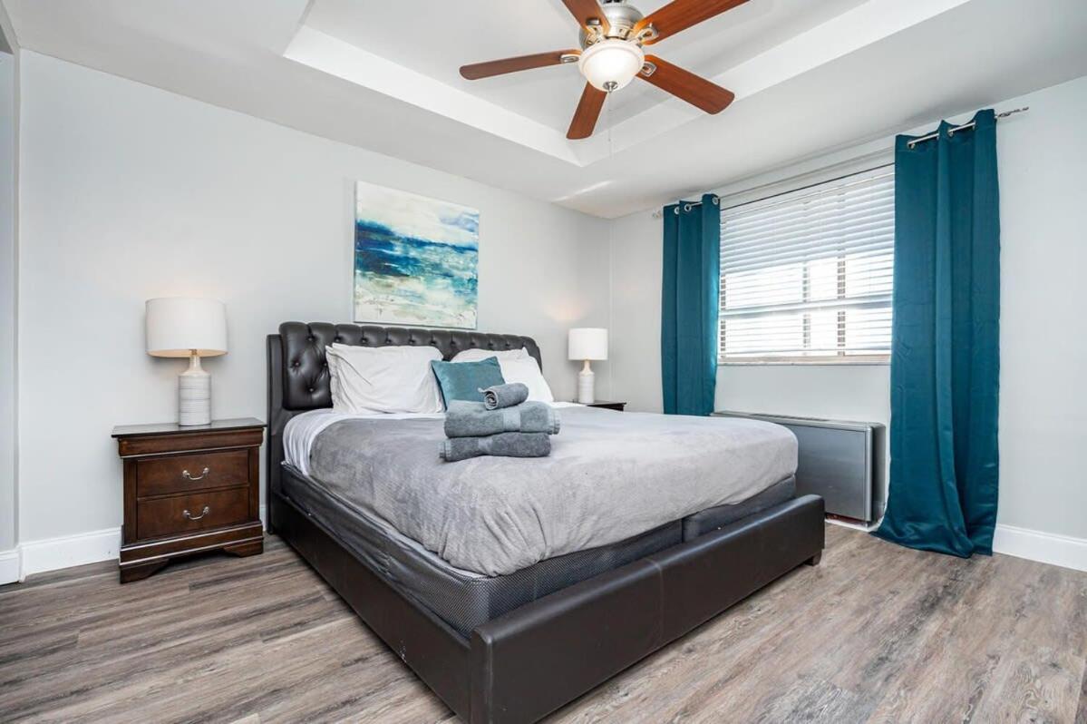 Downtown ! King Bed 24 Concierge! Onsite Parking Lm903 Apartment Atlanta Bagian luar foto