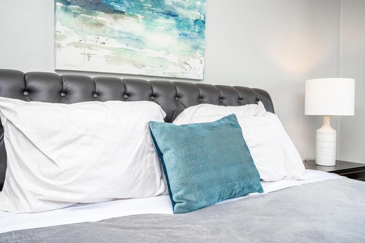 Downtown ! King Bed 24 Concierge! Onsite Parking Lm903 Apartment Atlanta Bagian luar foto