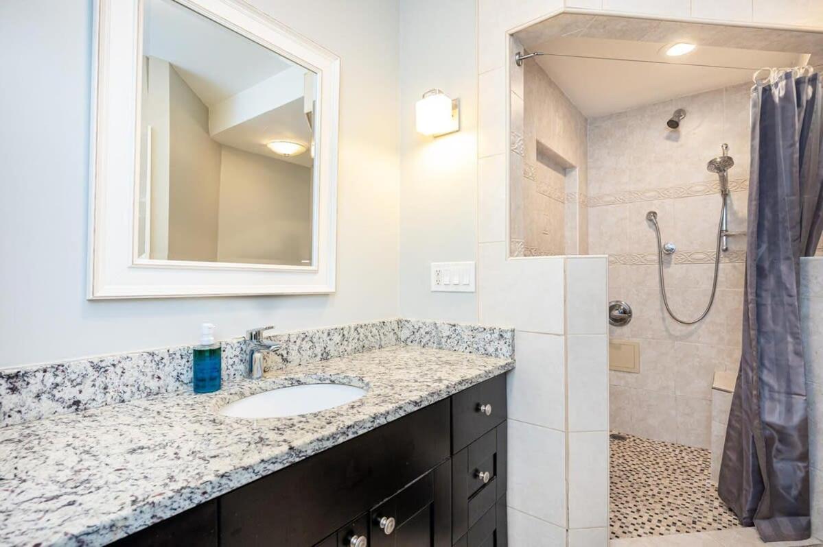 Downtown ! King Bed 24 Concierge! Onsite Parking Lm903 Apartment Atlanta Bagian luar foto
