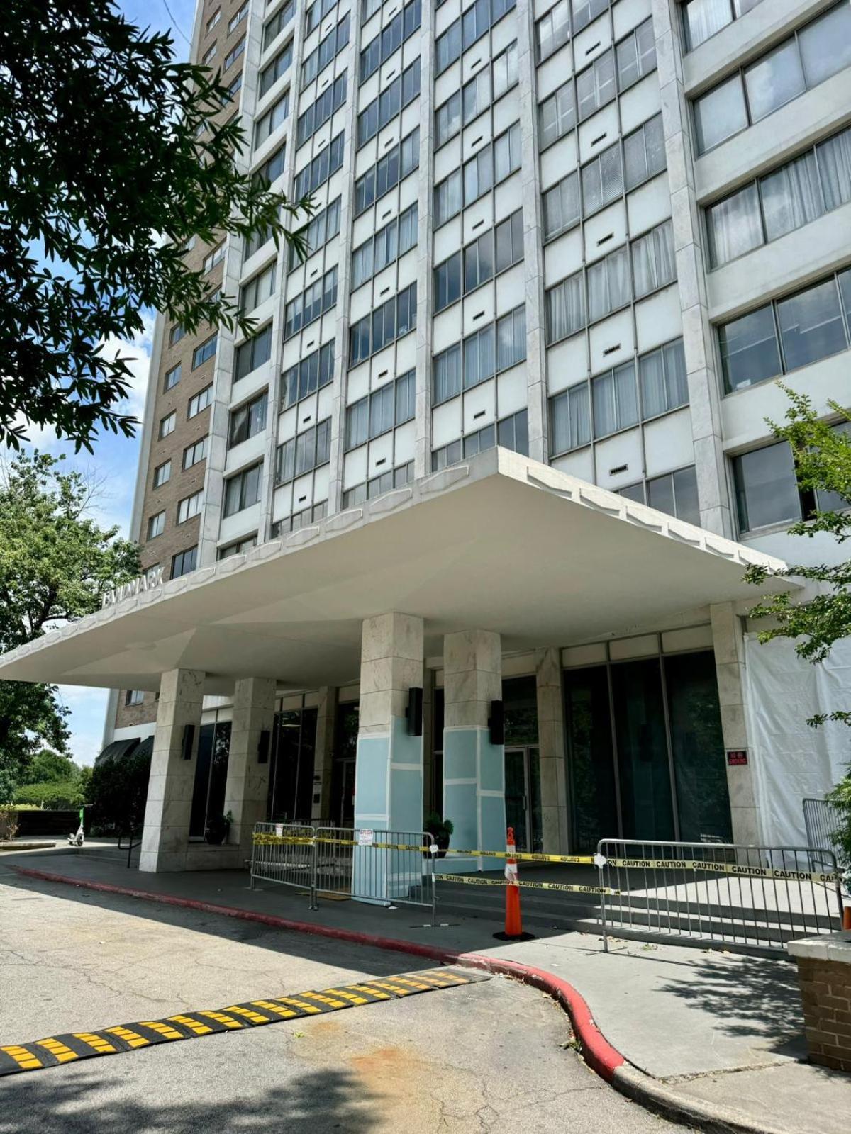 Downtown ! King Bed 24 Concierge! Onsite Parking Lm903 Apartment Atlanta Bagian luar foto